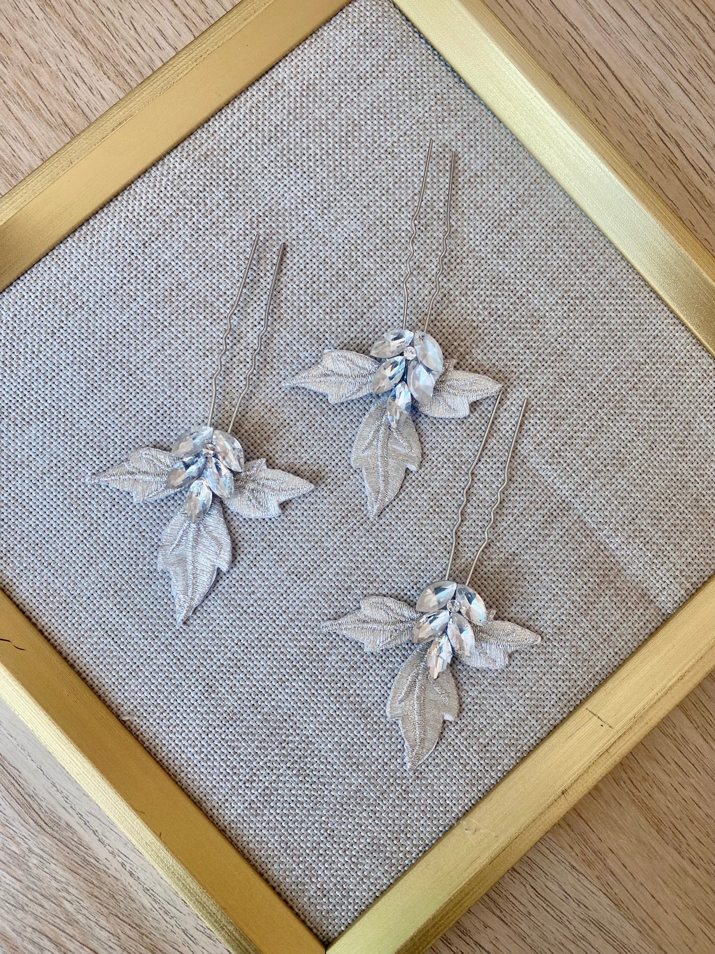 Set 3 pins Bordados Strass